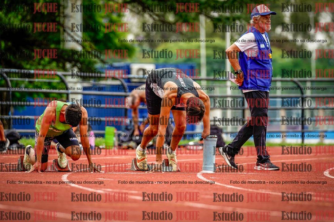 Fotos de los 100 m llanos de varones