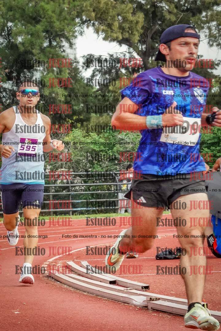 Fotos de los 3000 m llanos de varones