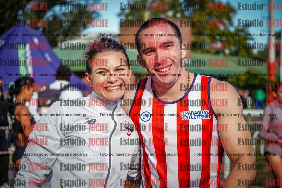 Fotos de algunos extras y podios del día 3