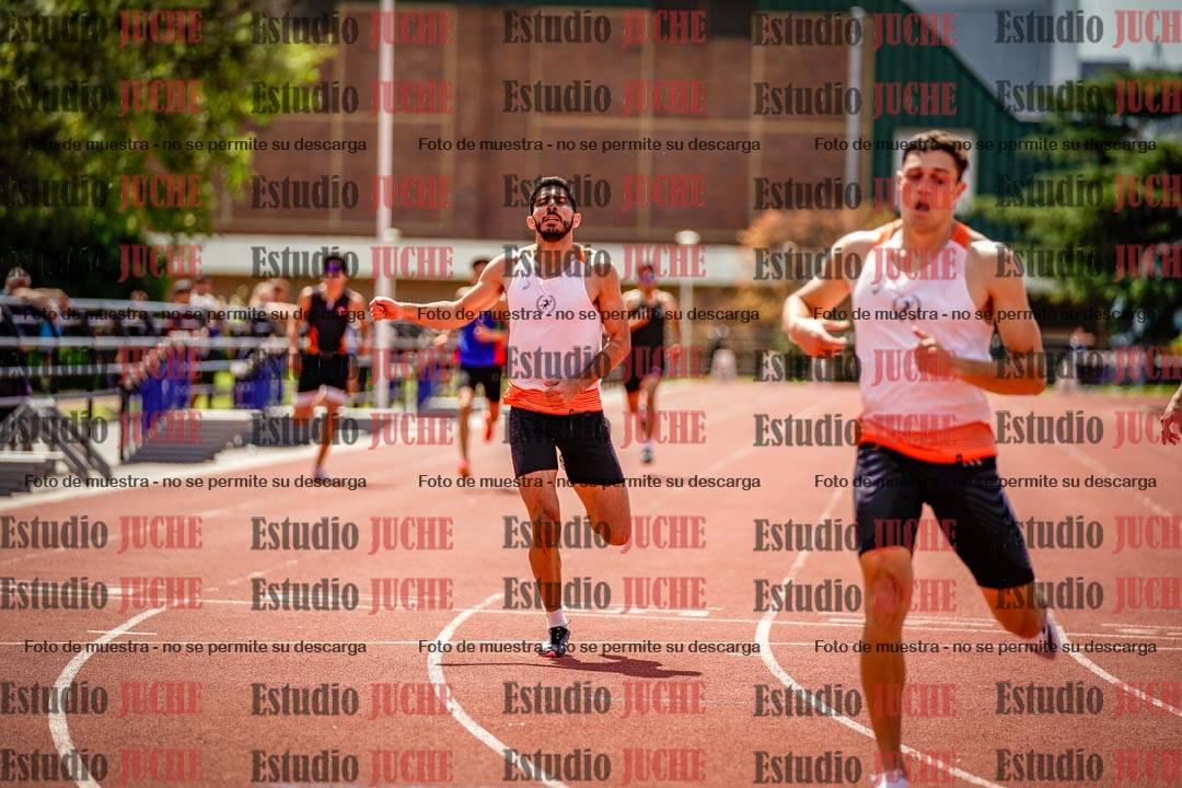 Fotos de los 400 m llanos de varones