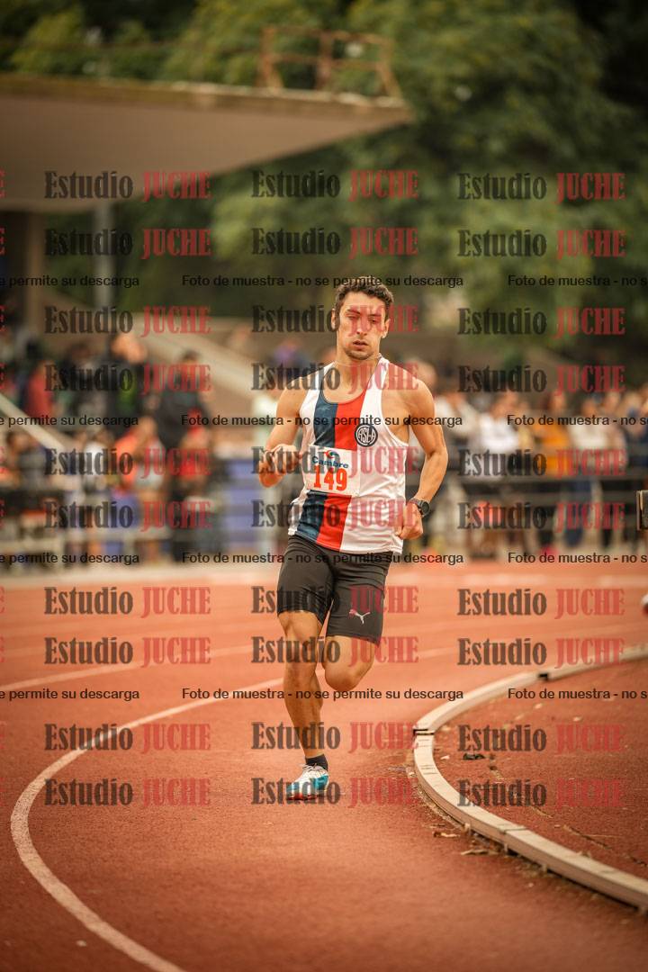 Fotos de los 800 m llanos de varones