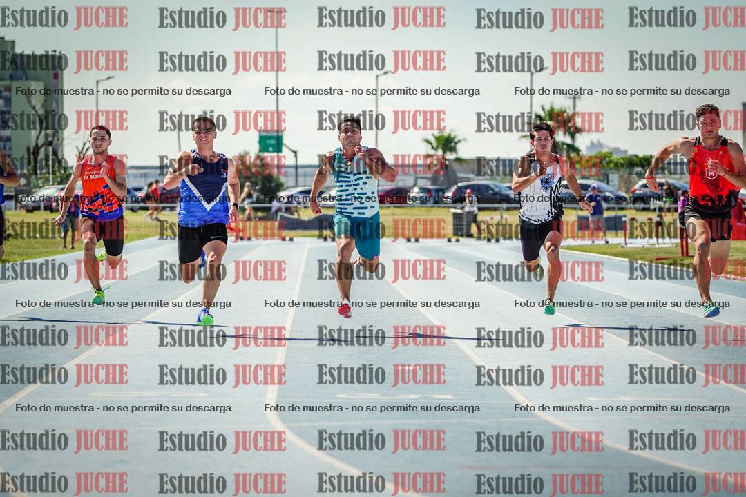 Fotos de los 100 m llanos de varones
