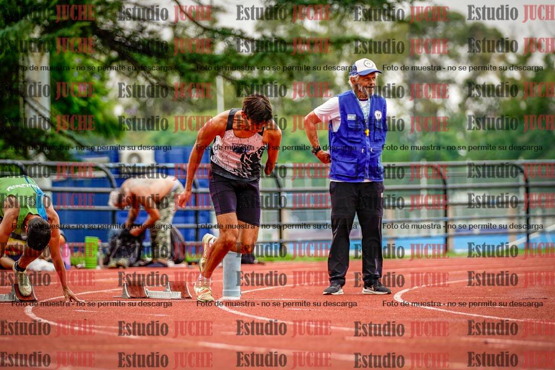 Fotos de los 100 m llanos de varones