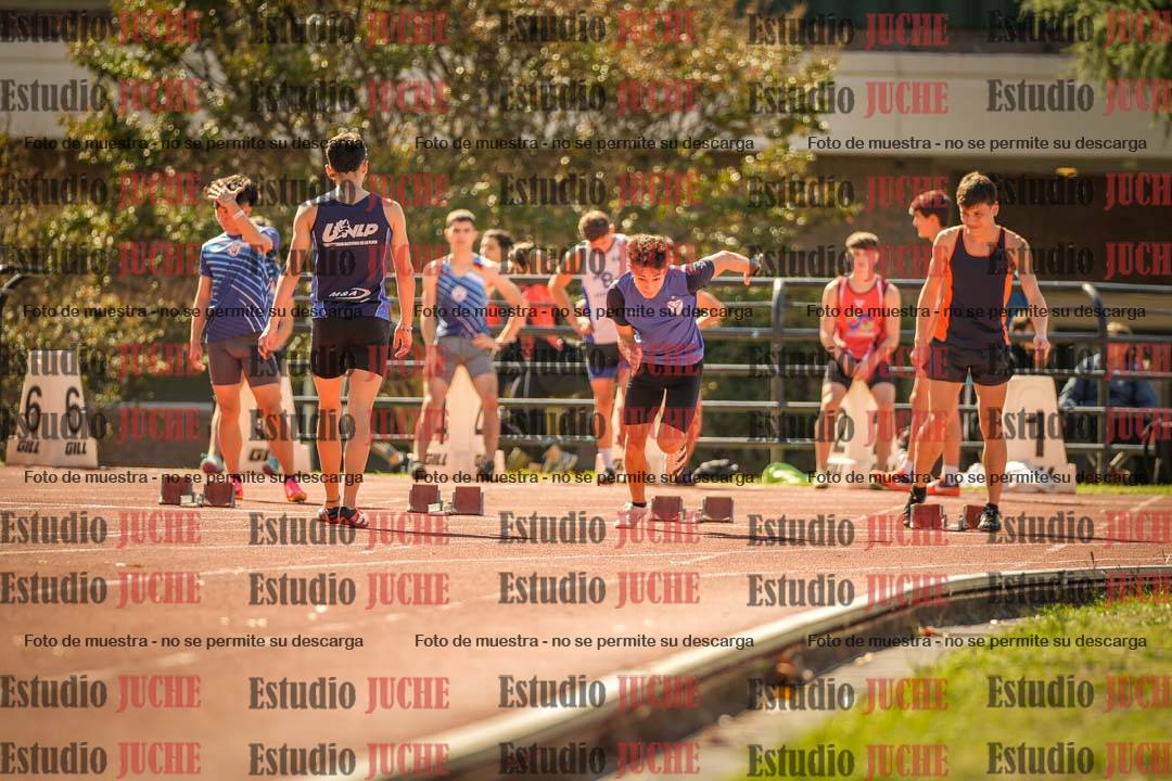 Fotos de los 100 m llanos de varones