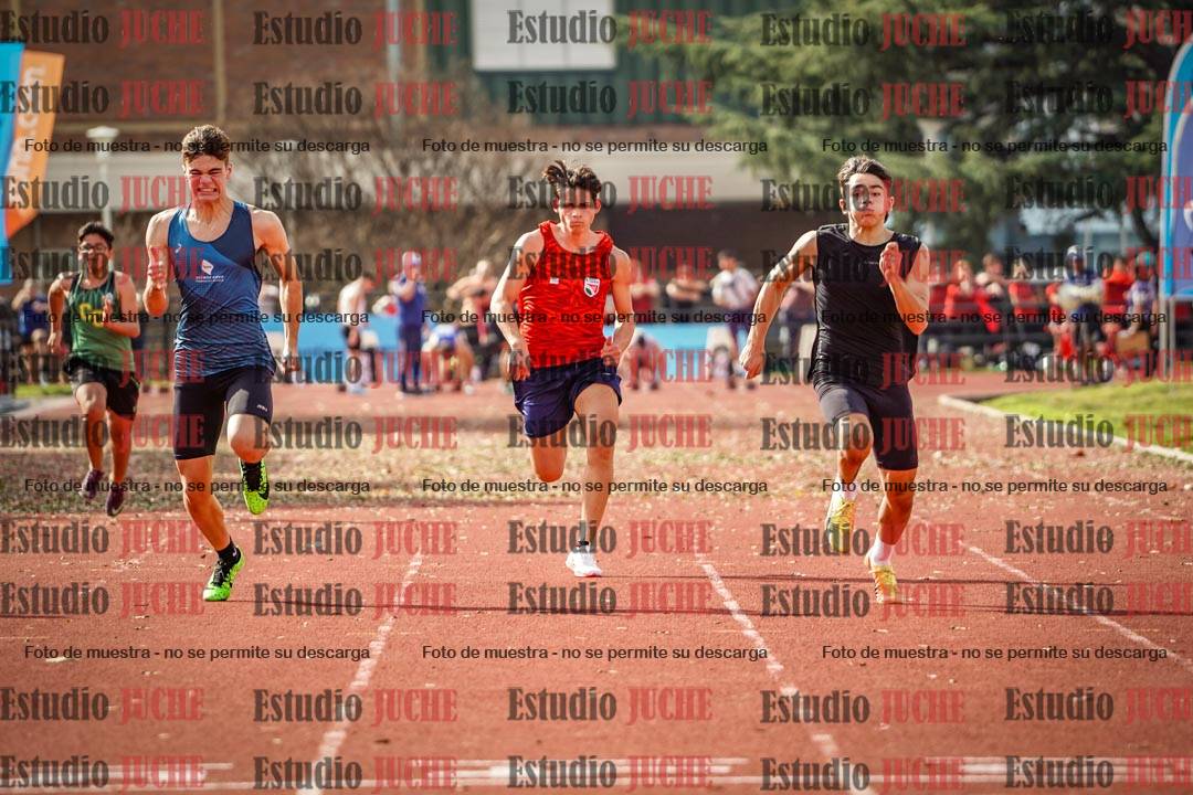 Fotos de los 100 m llanos de varones
