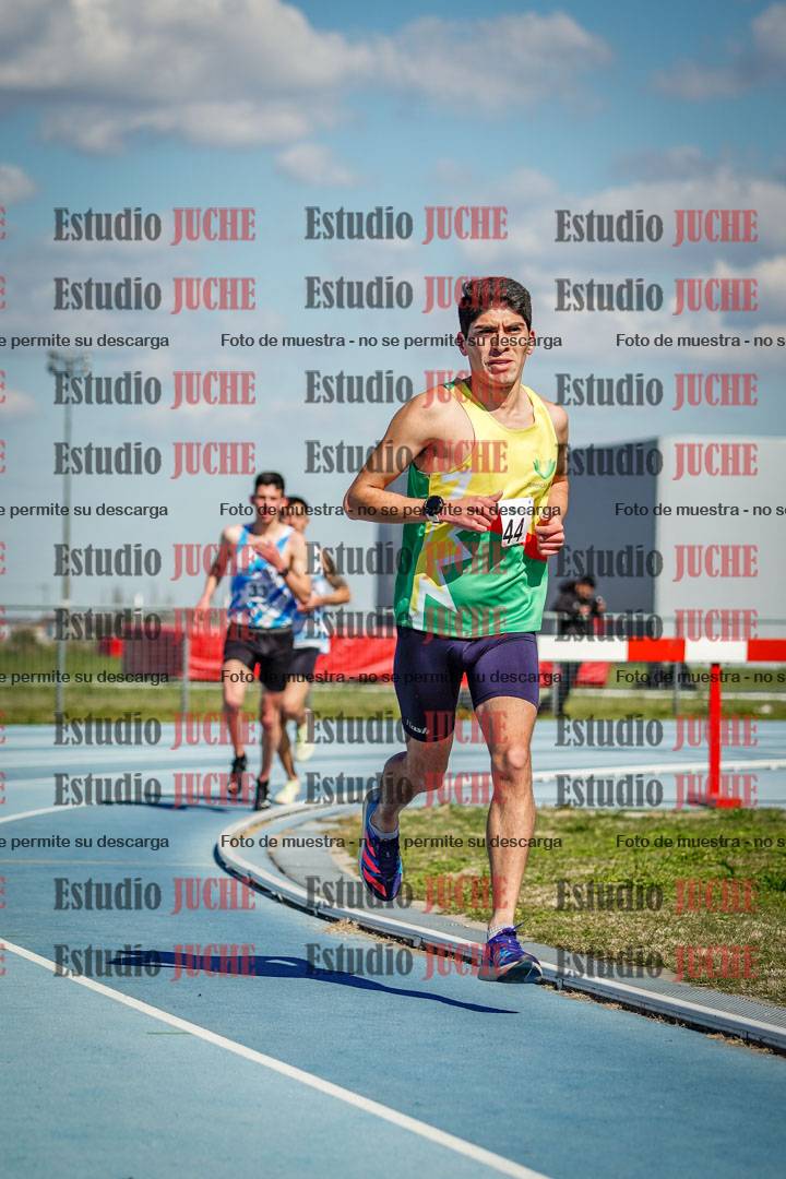 Fotos de los 5000 m llanos de mujeres y varones