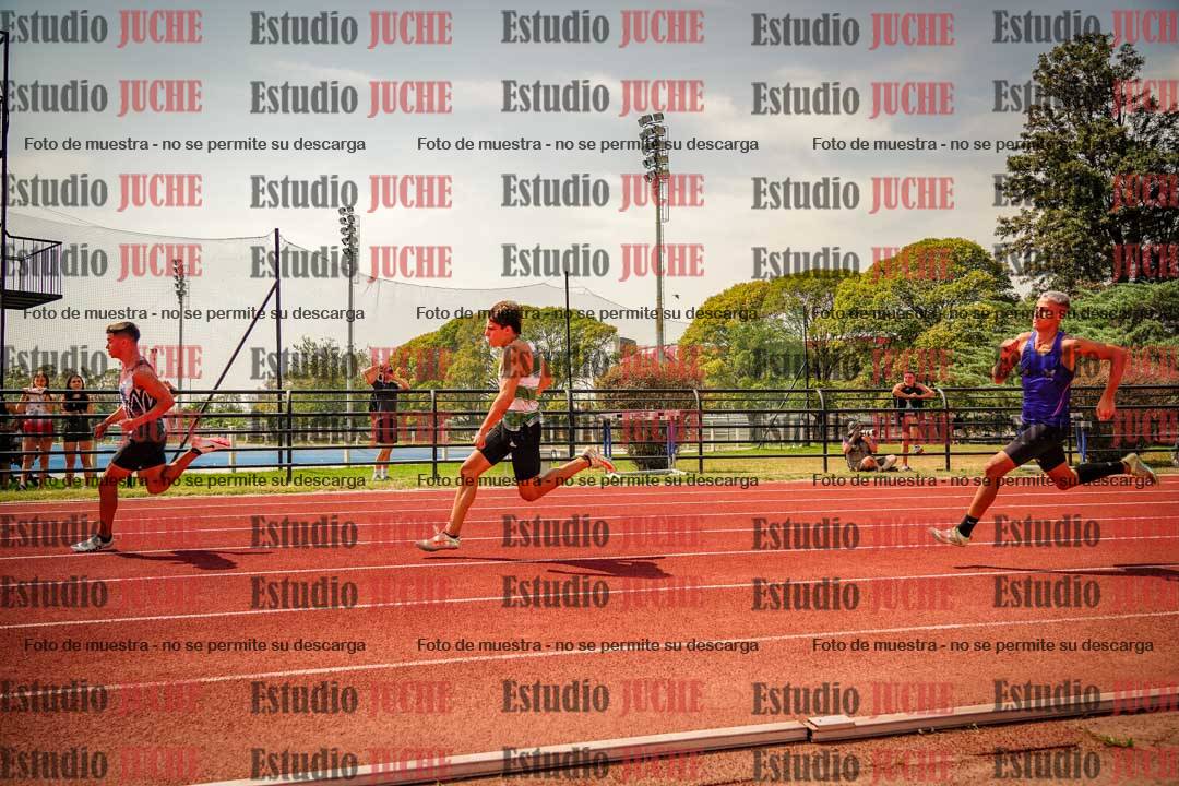 Fotos de los 200 m llanos de varones