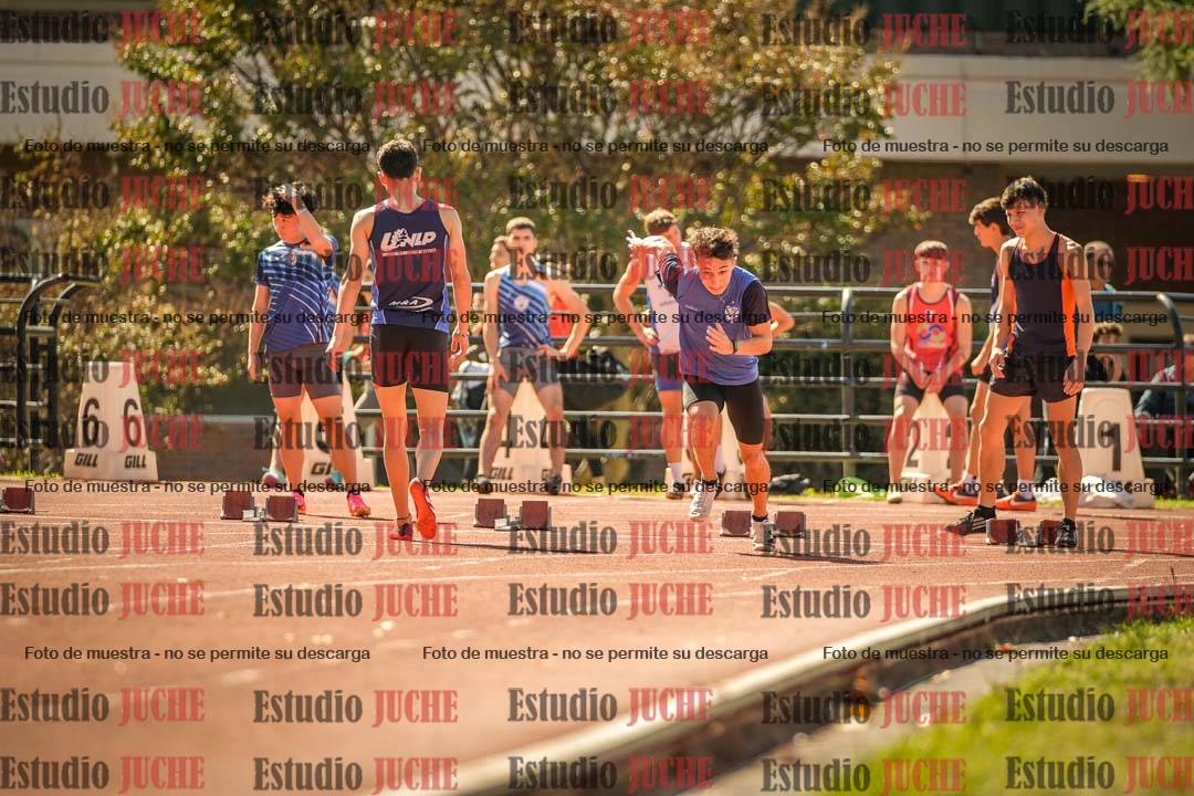 Fotos de los 100 m llanos de varones
