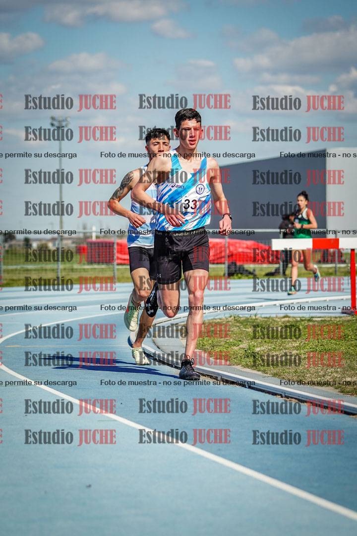 Fotos de los 5000 m llanos de mujeres y varones