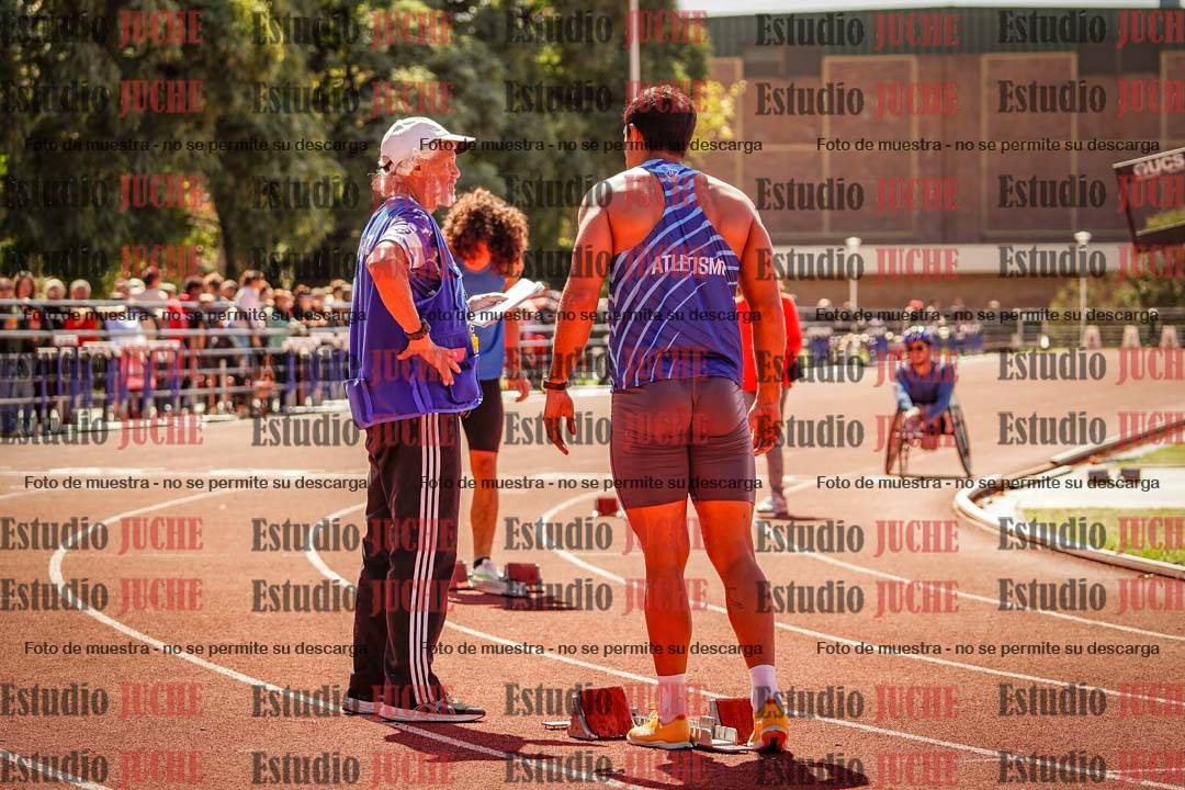 Fotos de algunos podios y extras del torneo
