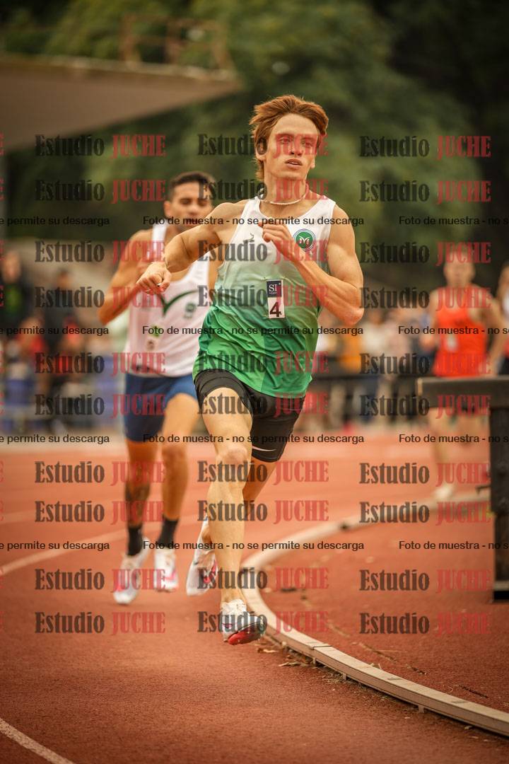 Fotos de los 800 m llanos de varones