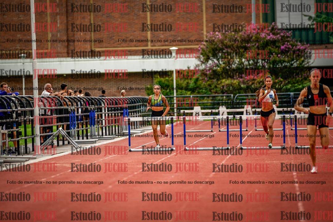 Fotos de los 400 m con vallas de mujeres