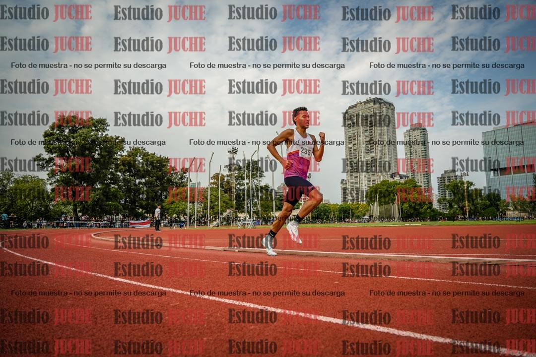 Fotos de los 3000 m llanos de varones