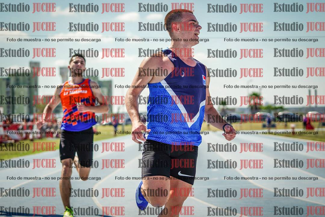 Fotos de los 100 m llanos de varones