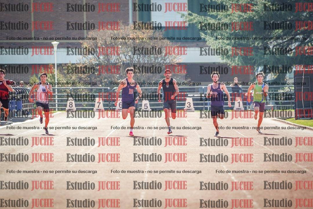 Fotos de los 200 m llanos de varones