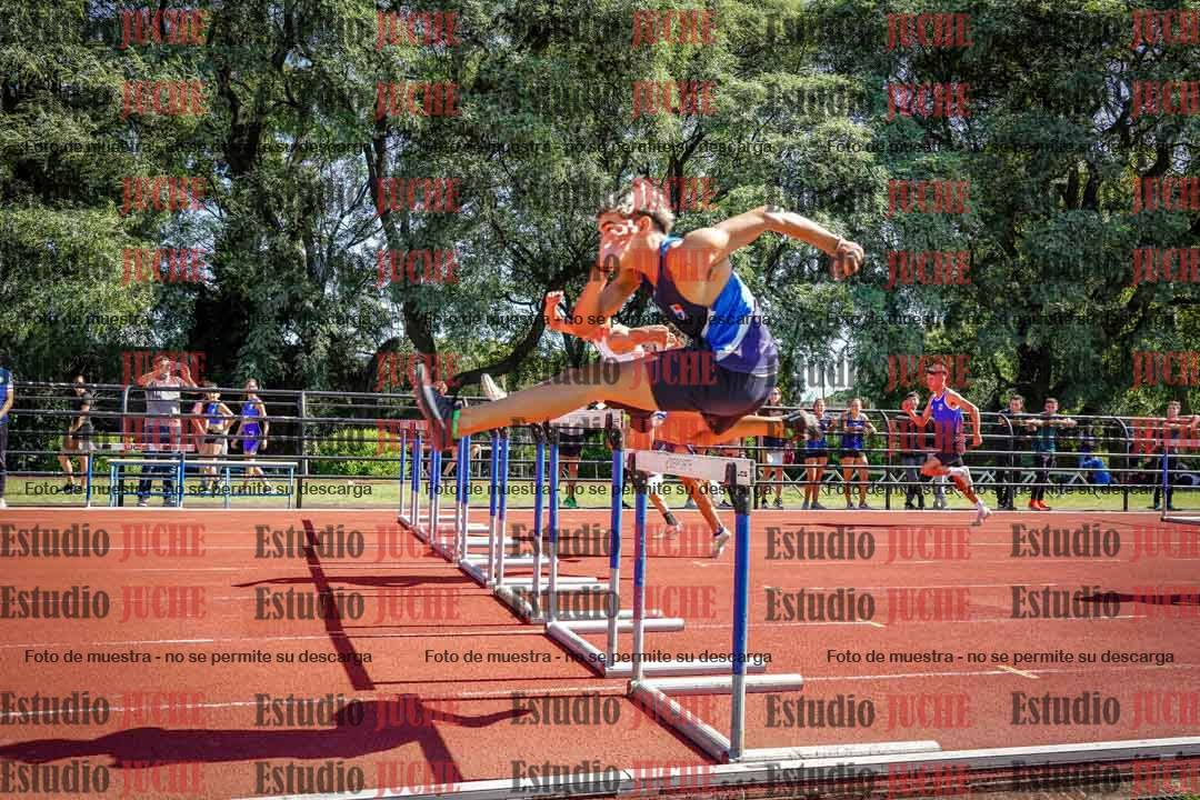Fotos de los 100 m con vallas de varones