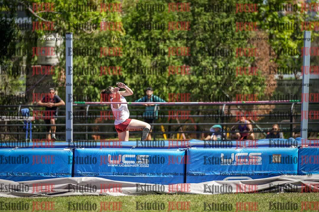 Fotos del salto en alto de mujeres