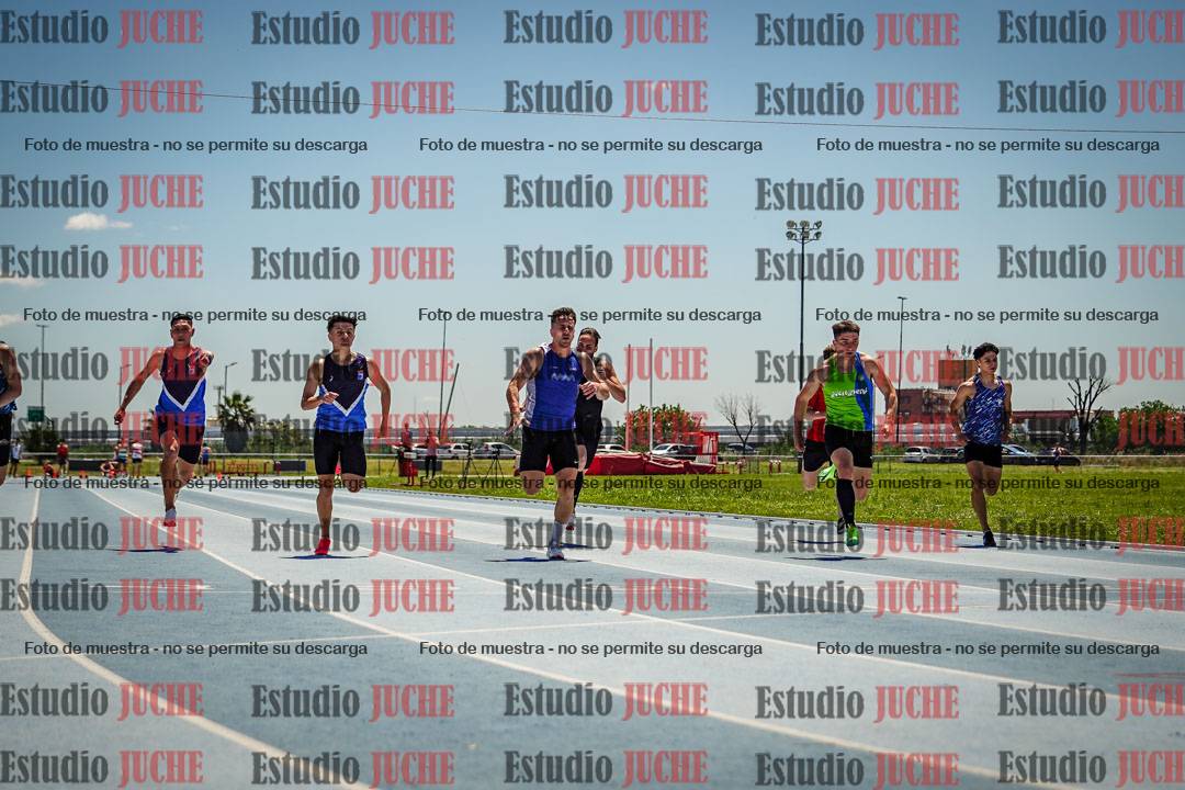 Fotos de los 100 m llanos de varones