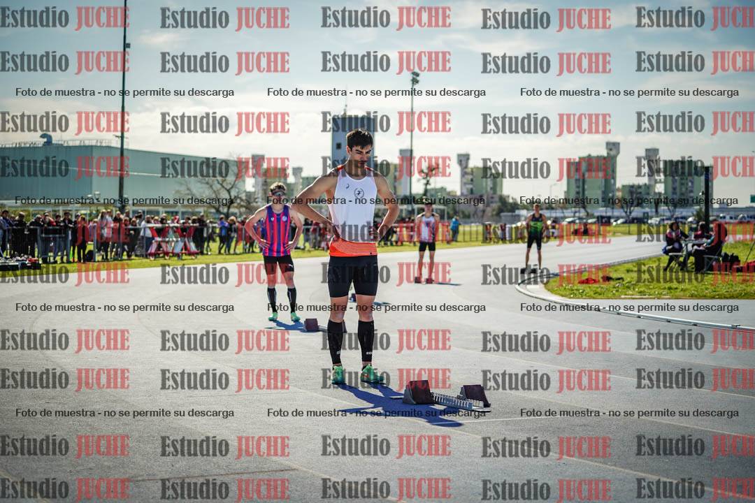 Fotos de los 400 m llanos de varones
