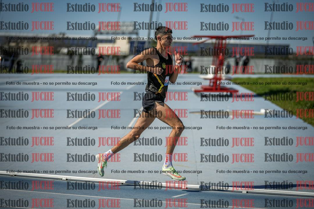 Fotos de los 5000 m llanos de mujeres y varones