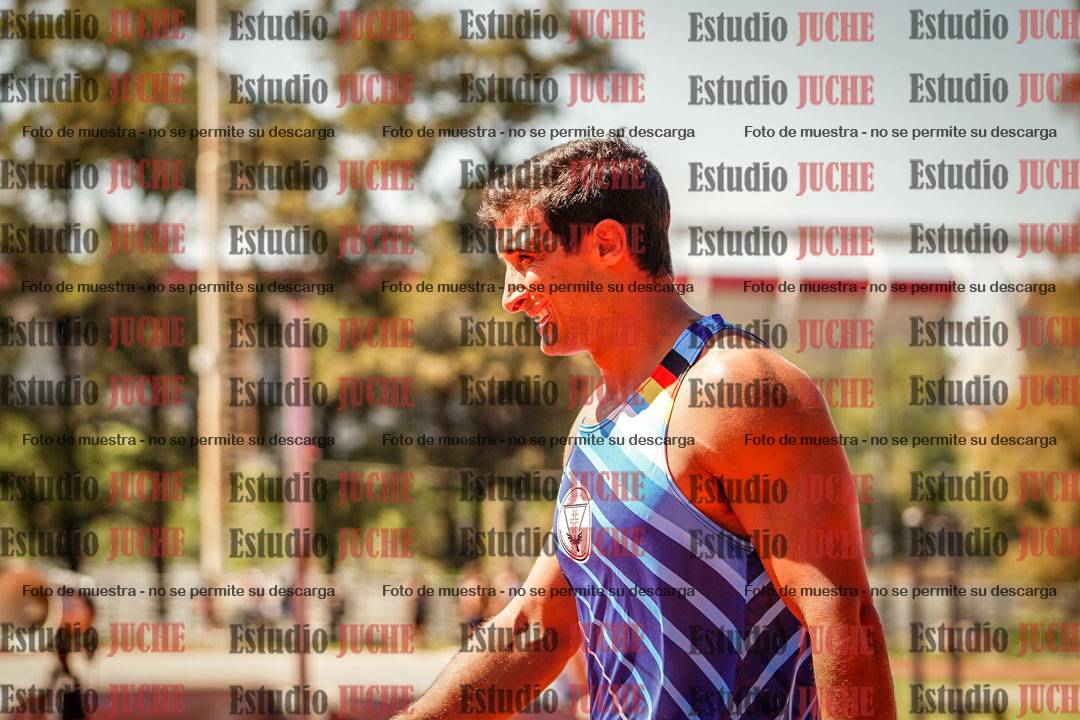 Fotos de los 400 m llanos de varones