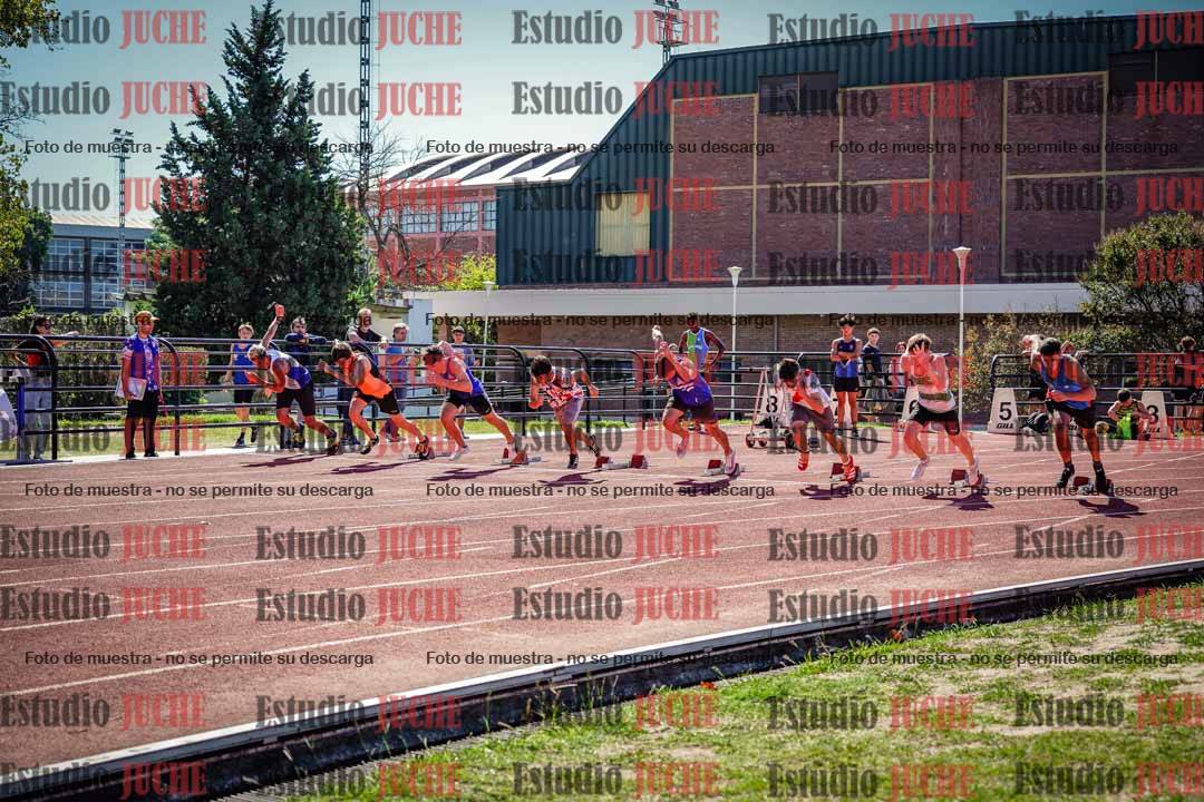 Fotos de los 100 m llanos de varones