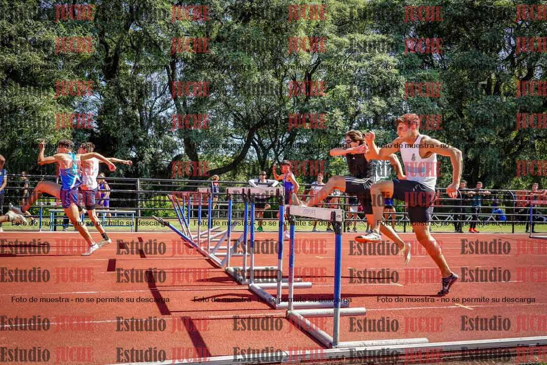 Fotos de los 100 m con vallas de varones