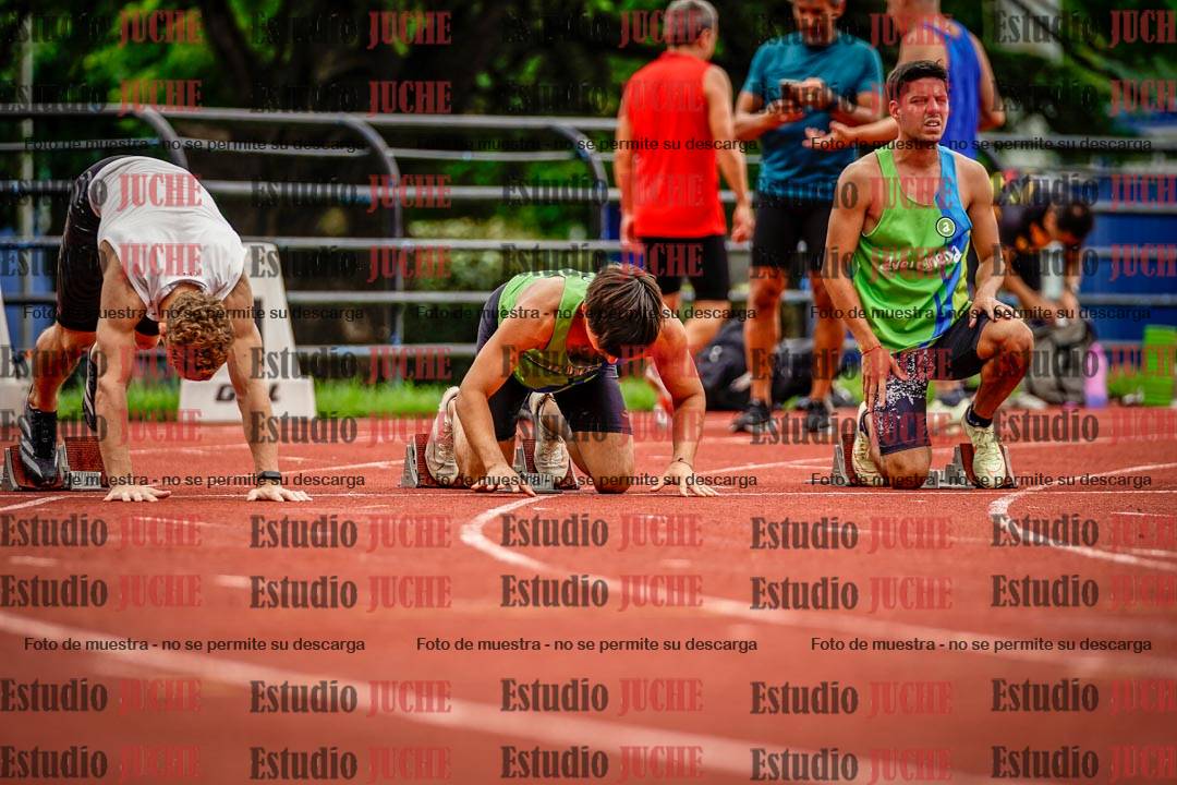 Fotos de los 100 m llanos de varones