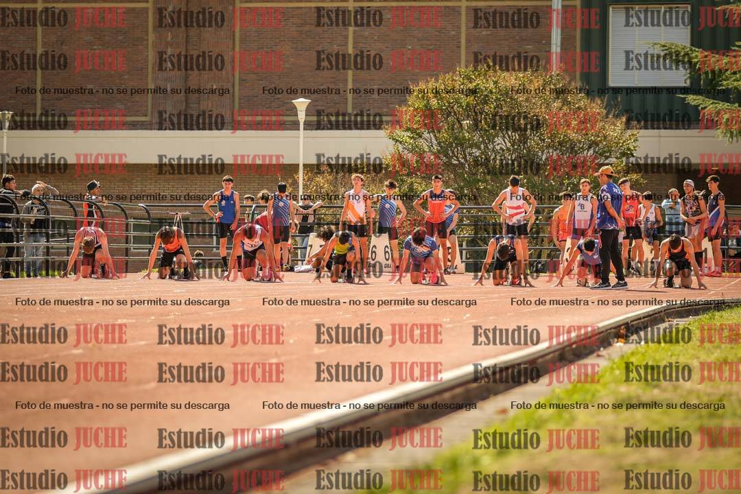 Fotos de los 100 m llanos de varones