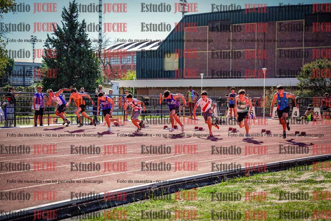 Fotos de los 100 m llanos de varones