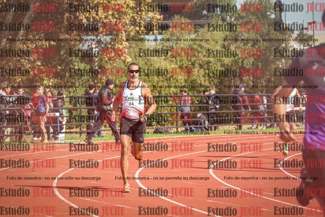 Fotos de los 800 m llanos de varones