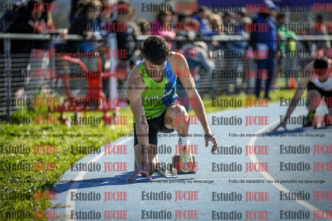 Fotos de los 400 m llanos de varones