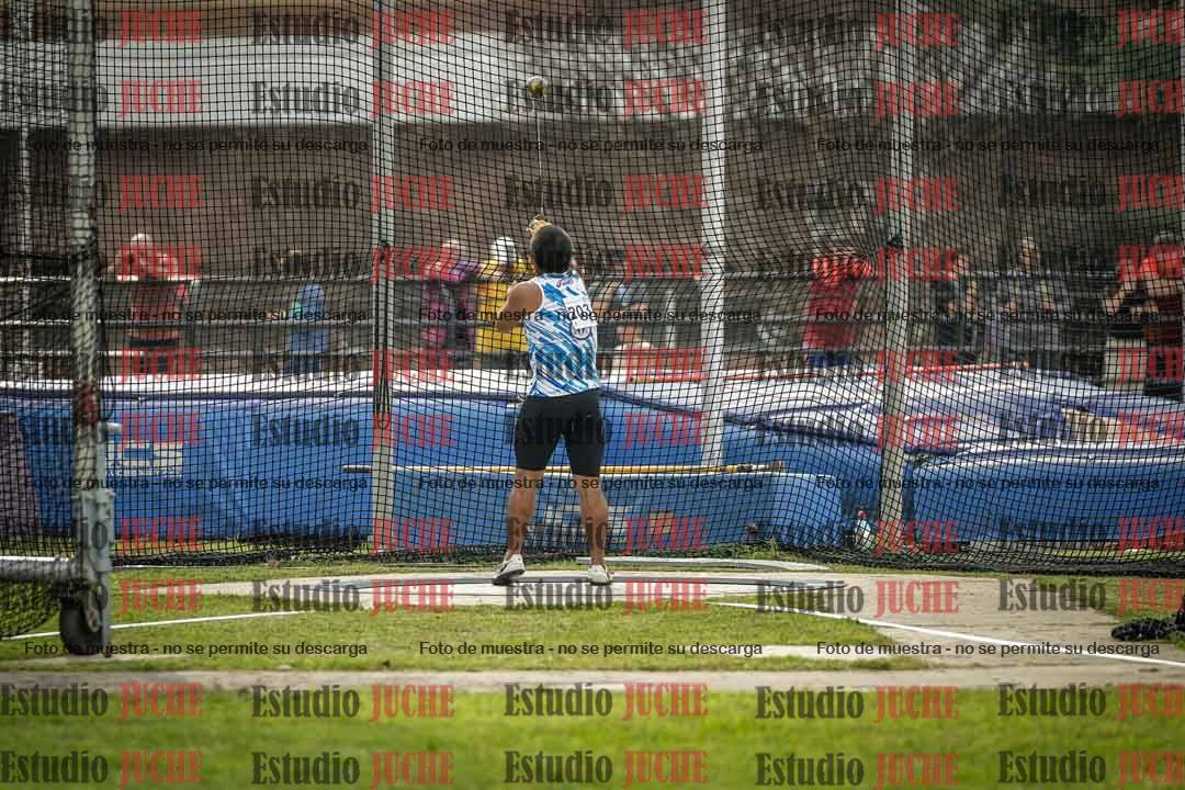 Fotos del lanzamiento de martillo de varones