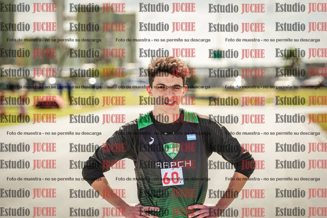 Fotos de los 800 m llanos de varones