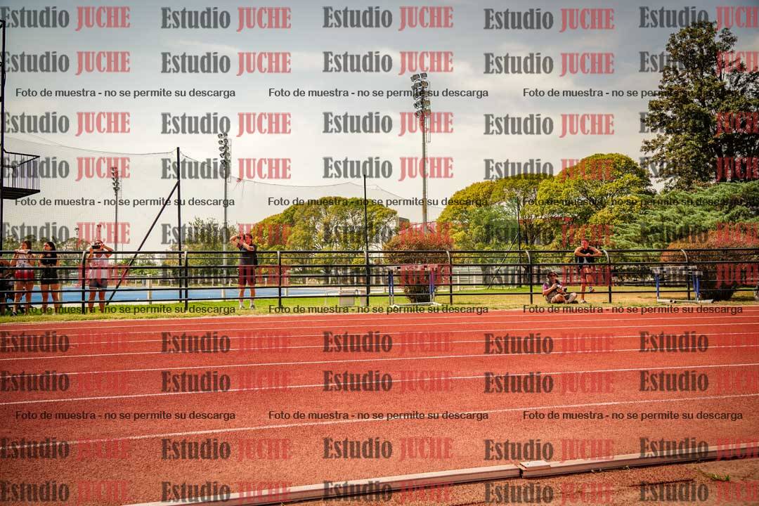 Fotos de los 200 m llanos de varones