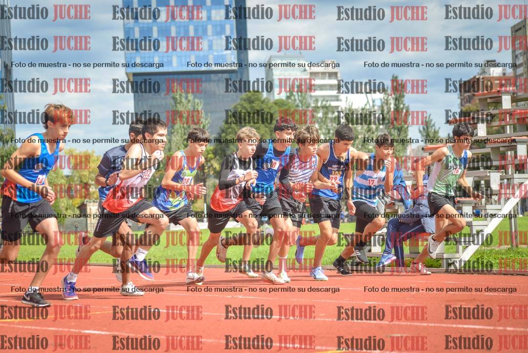 Fotos de los 600 m llanos de varones