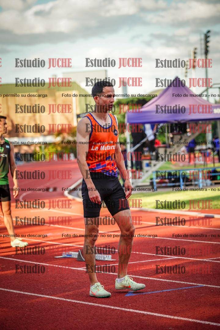 Fotos de los 400 m llanos de varones
