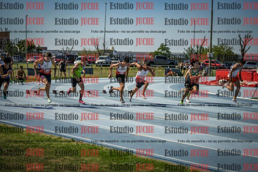 Fotos de los 100 m llanos de varones