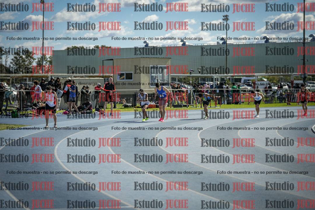 Fotos de los 800 m llanos de varones
