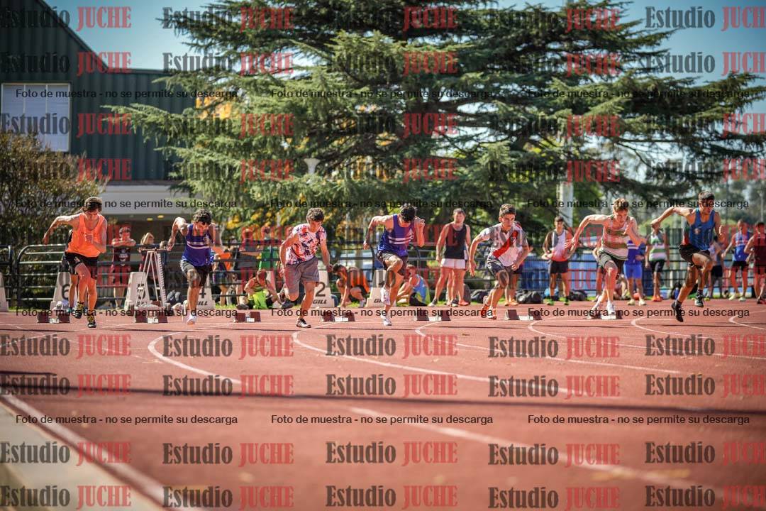 Fotos de los 100 m llanos de varones