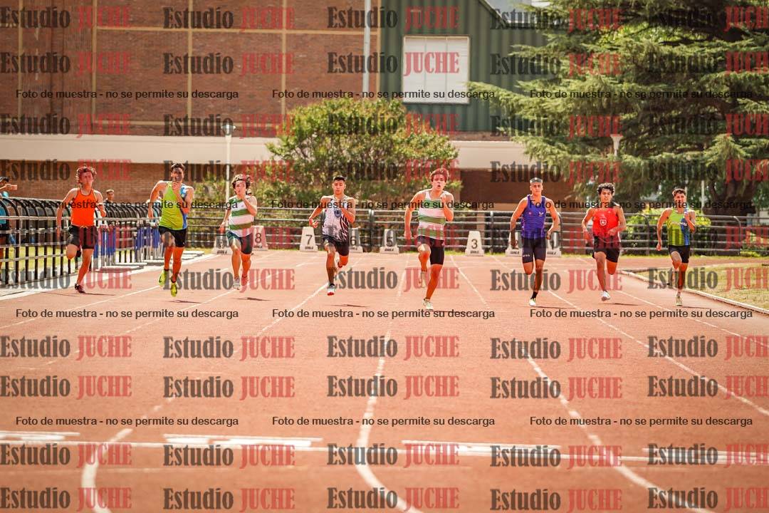 Fotos de los 200 m llanos de varones