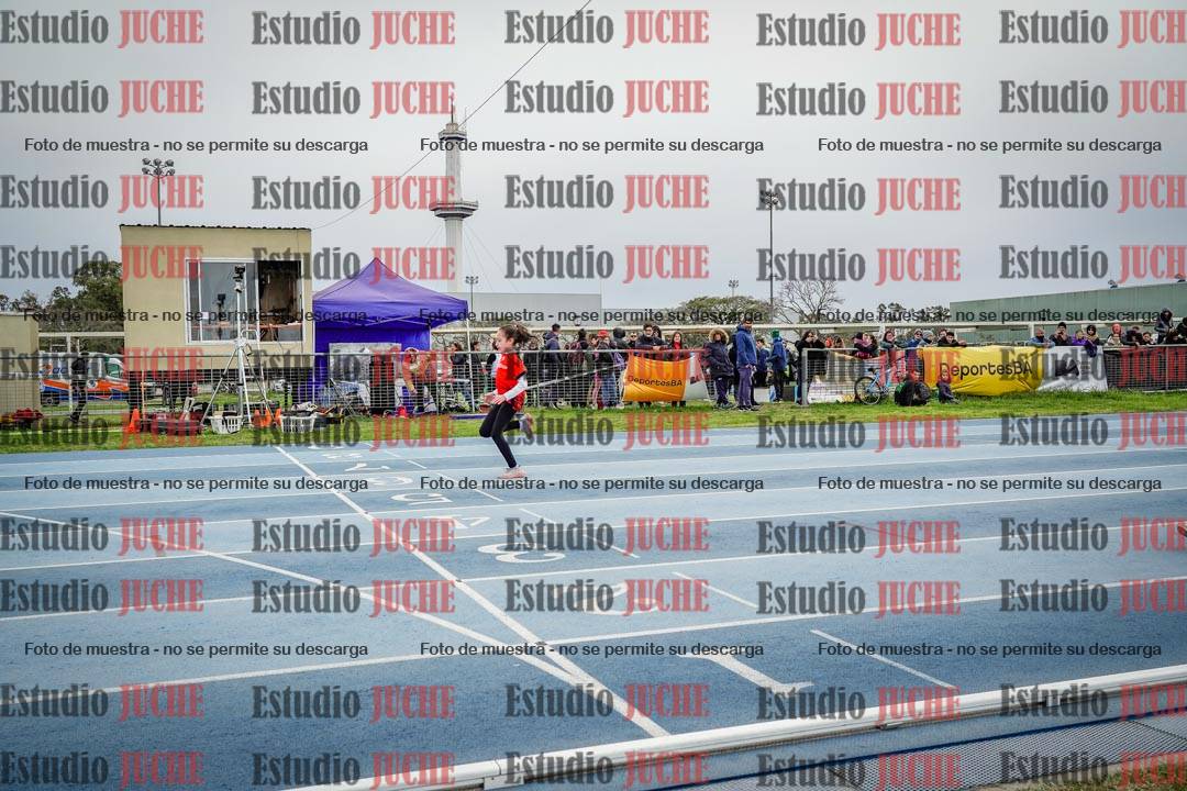 Fotos de los 50 m llanos de mujeres - U12