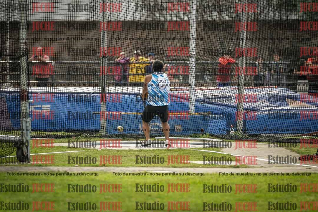 Fotos del lanzamiento de martillo de varones
