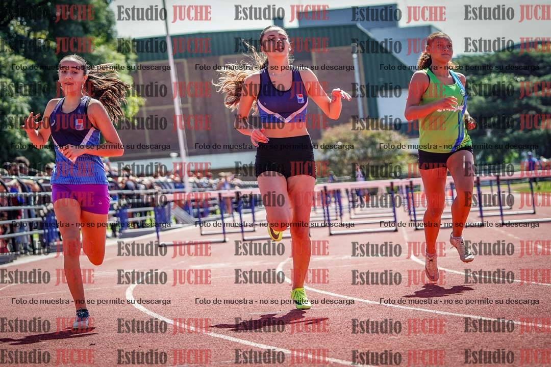 Fotos de los 80 m con vallas de mujeres