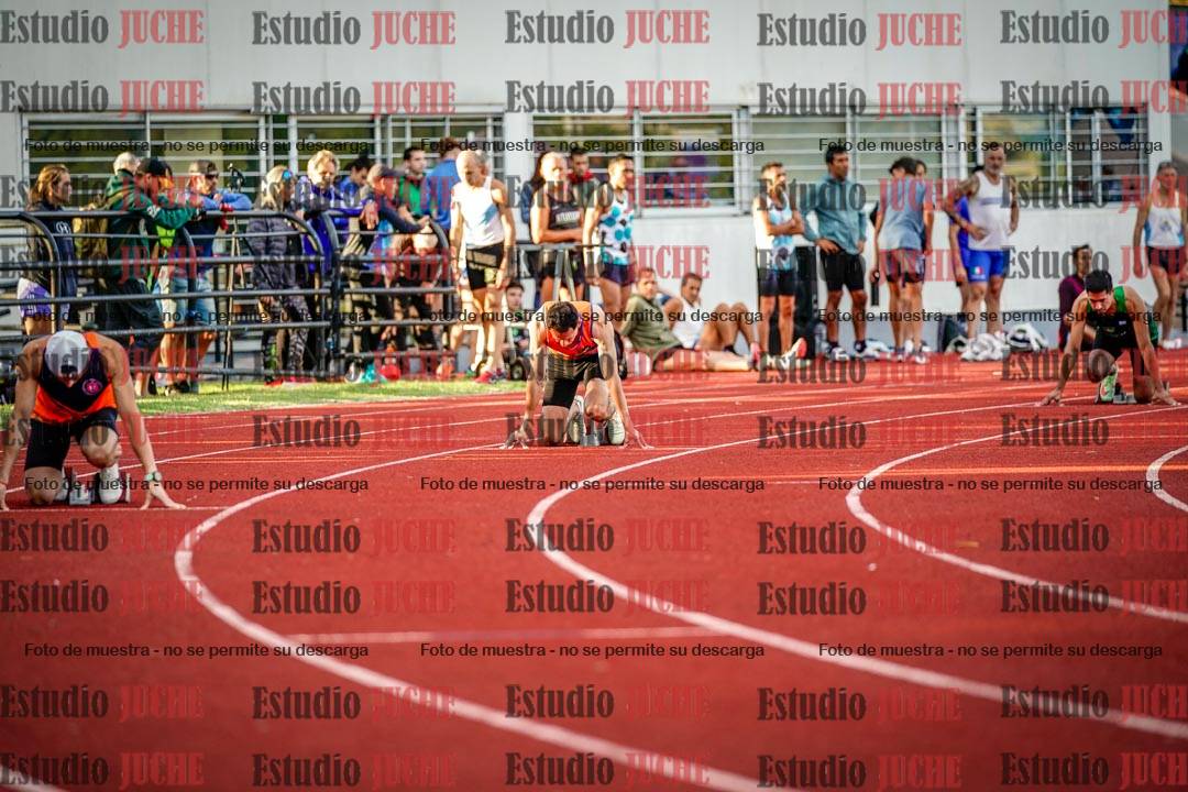Fotos de los 400 m llanos de varones
