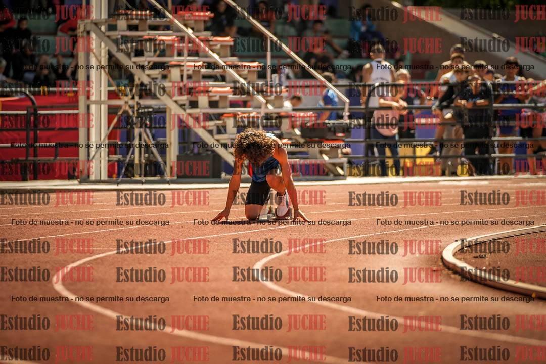 Fotos de los 400 m llanos de varones