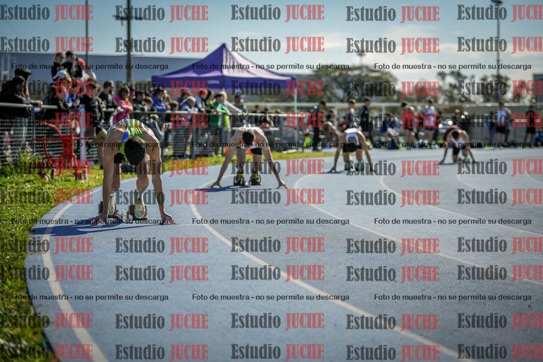 Fotos de los 400 m llanos de varones