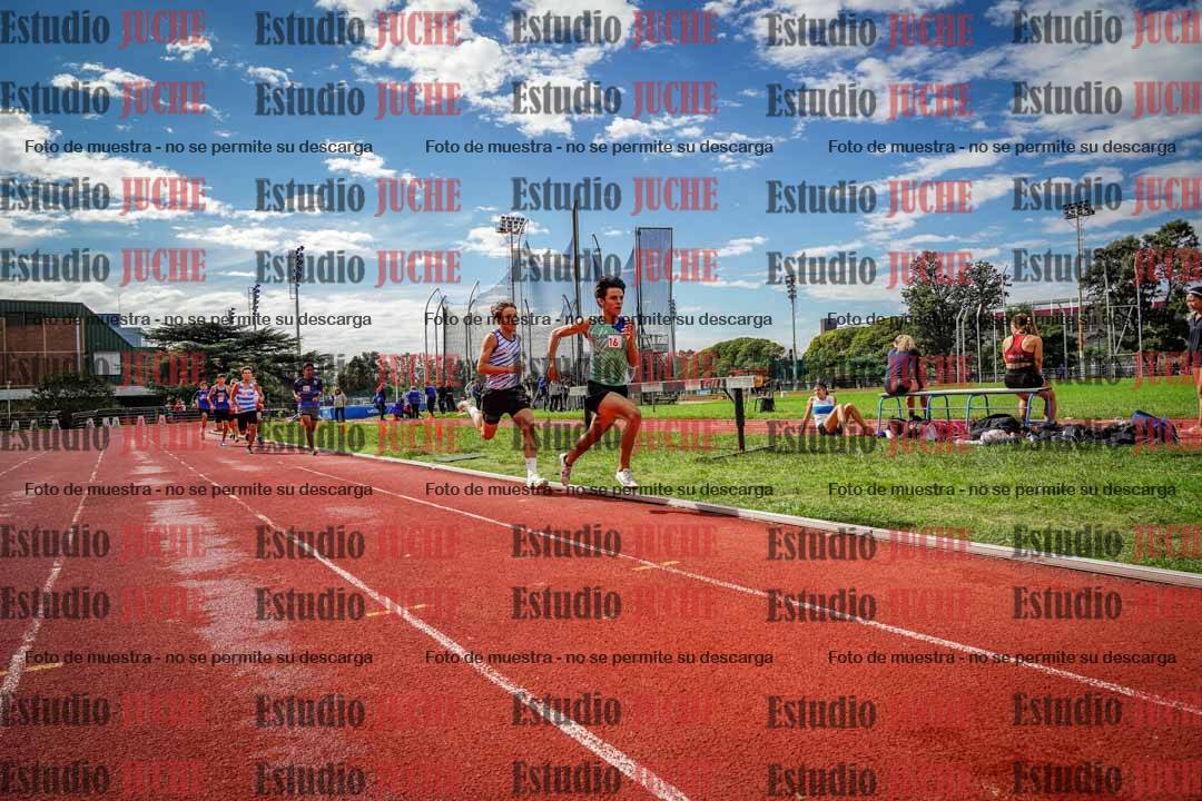 Fotos de los 600 m llanos de varones