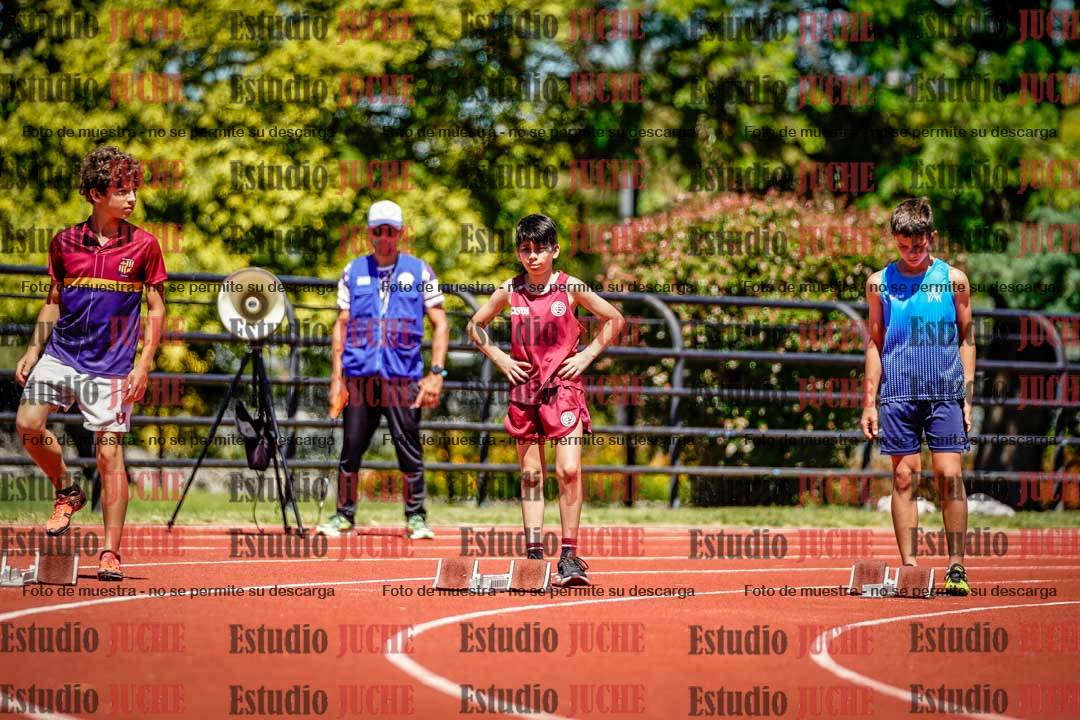 Fotos de los 150 m llanos de varones