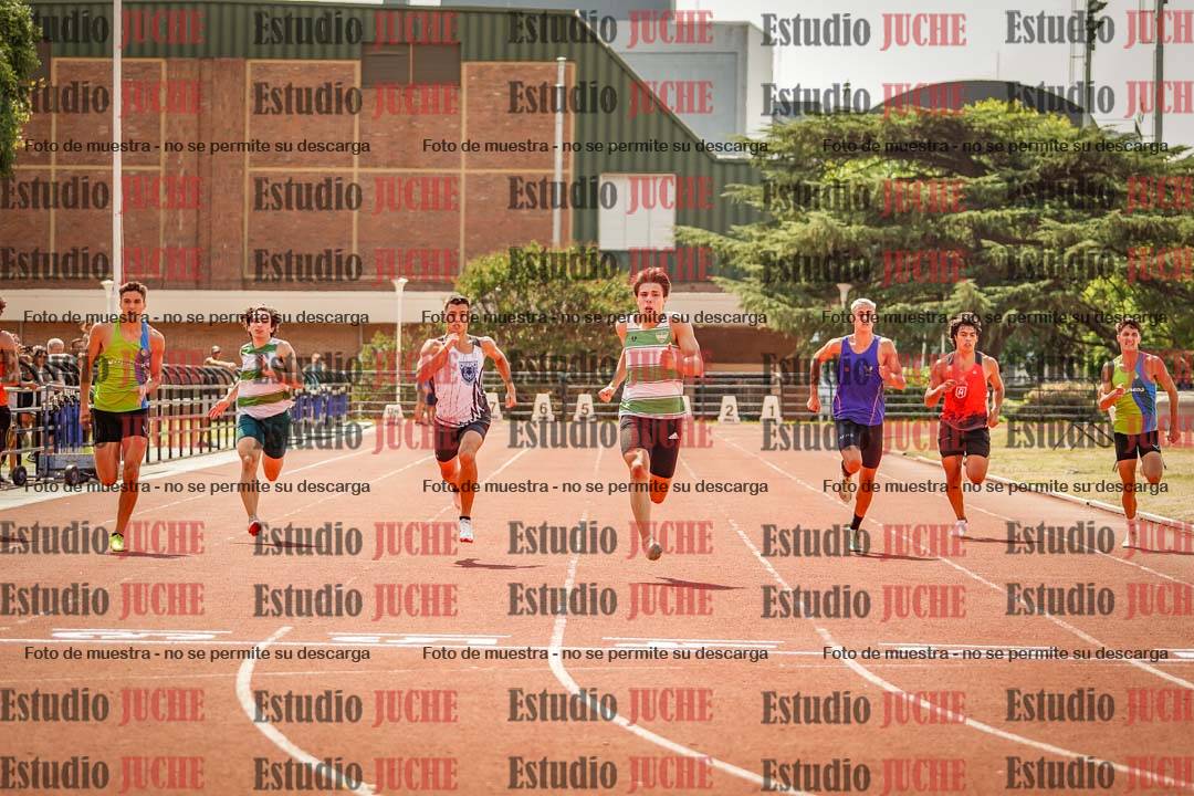 Fotos de los 200 m llanos de varones
